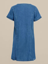 2025 Women's New Denim Dress, V-neck Pleated Pocket, Short Sleeved, Casual Style, Suitable For All Seasons, Fashionable And Good-looking