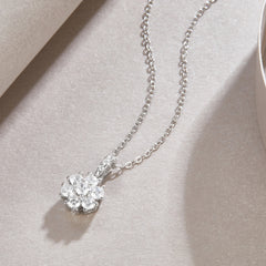 Snowflake Dance - A Fashionable And Luxurious Diamond Jewelry Pendant Set With Moissanite S925 Sterling Silver And Platinum Plating