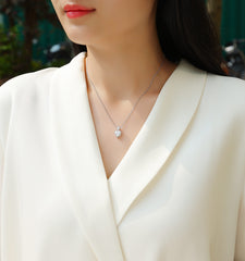 The Beloved Of The Heart - A Fashionable And Luxurious Diamond Jewelry Pendant Set With Moissanite S925 Sterling Silver And Platinum Plating