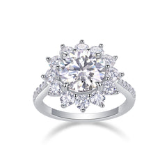 Sunflower - A Fashionable Diamond Jewelry Piece Set With 3-carat Moissanite S925 Sterling Silver And Platinum Diamond Ring