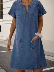 2025 Women's New Denim Dress, V-neck Pleated Pocket, Short Sleeved, Casual Style, Suitable For All Seasons, Fashionable And Good-looking