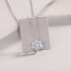 Snowflakes Fluttering - A Fashionable And Luxurious Diamond Jewelry Pendant Set With Moissanite S925 Sterling Silver And Platinum Plating