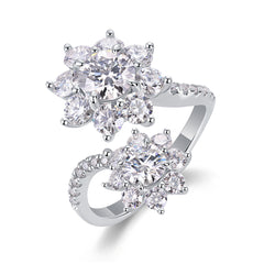 Petal Morning Dew - A Fashionable Diamond Jewelry Piece Set With 1-carat Moissanite S925 Sterling Silver And Platinum Diamond Ring