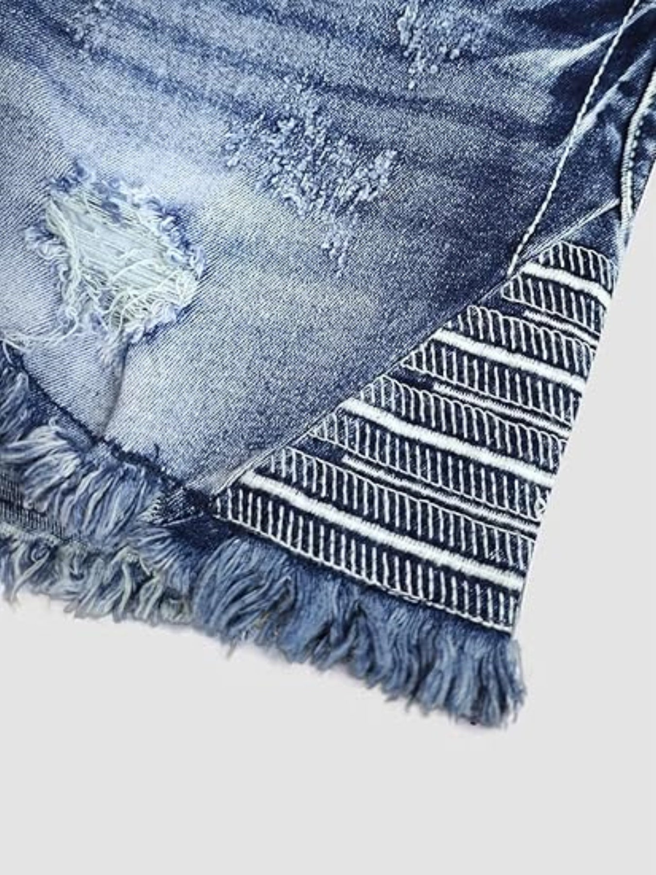 2025 Women's Denim Shorts, Ripped Jeans, Frayed Hem Design, Built-in Zipper Closure, Tight Fitting Denim Shorts