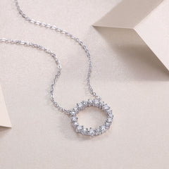 Emerald Water Ripples - A Fashionable And Luxurious Diamond Jewelry Pendant Set With Moissanite S925 Sterling Silver And Platinum Plating