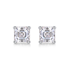 Unrestrained - A Fashionable And Luxurious Diamond Jewelry Piece Set With Square Moissanite S925 Sterling Silver And Platinum-plated Pendant