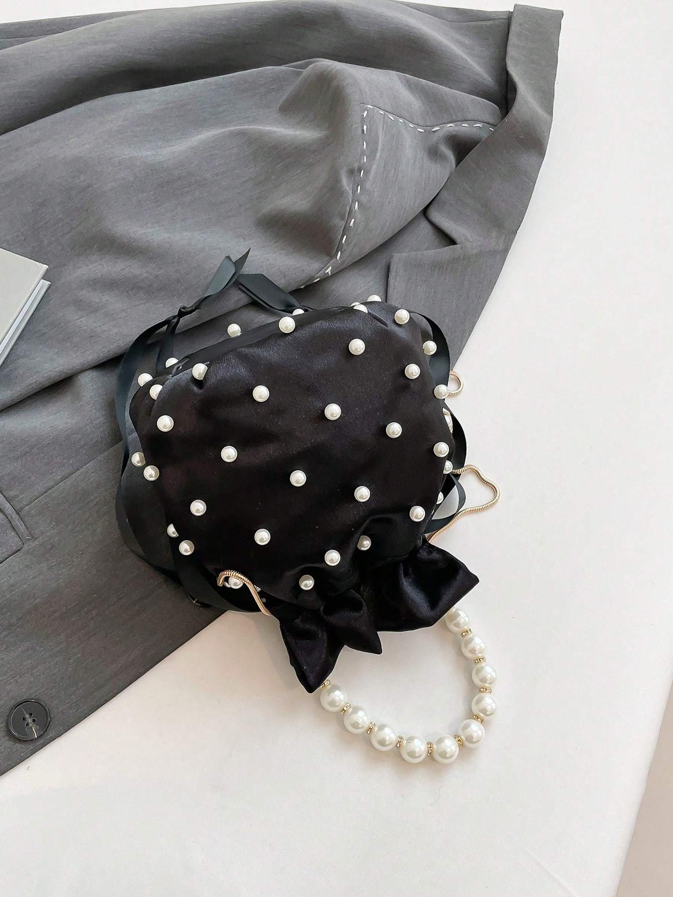 European And American  Pleated Silk Small Bag For Women Summer New Style Hand-held Pearl Chain Shoulder Diagonal Bucket Bag