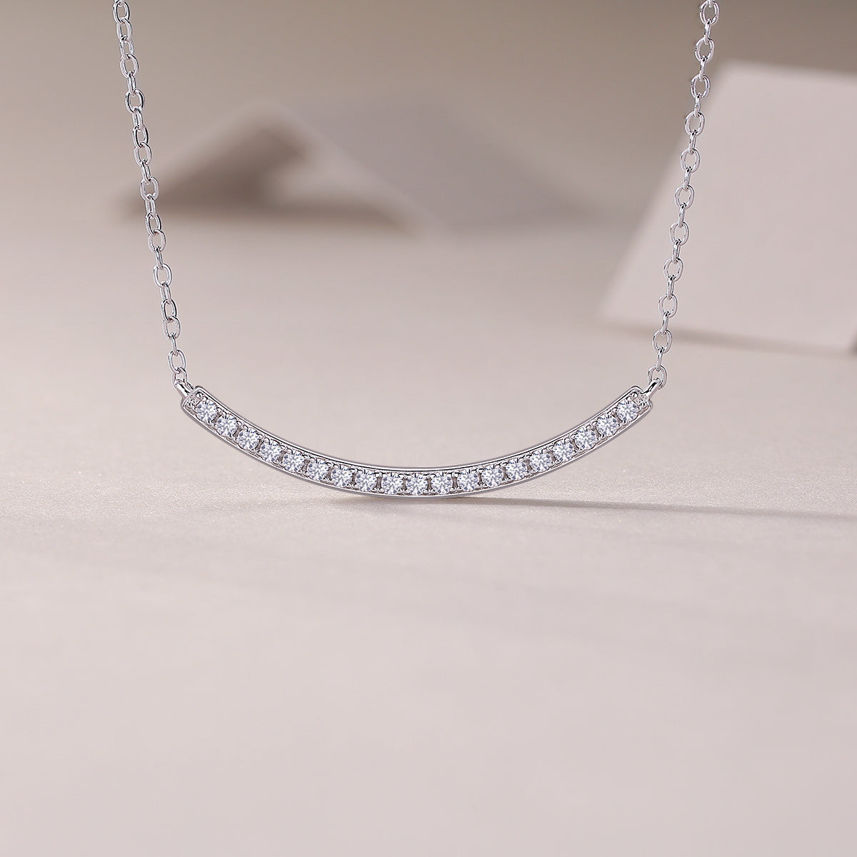 Joy - A Fashionable And Luxurious Diamond Jewelry Pendant Set With Moissanite S925 Sterling Silver And Platinum Plating