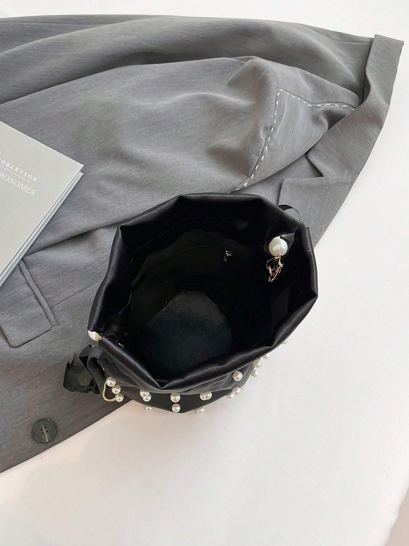 European And American  Pleated Silk Small Bag For Women Summer New Style Hand-held Pearl Chain Shoulder Diagonal Bucket Bag