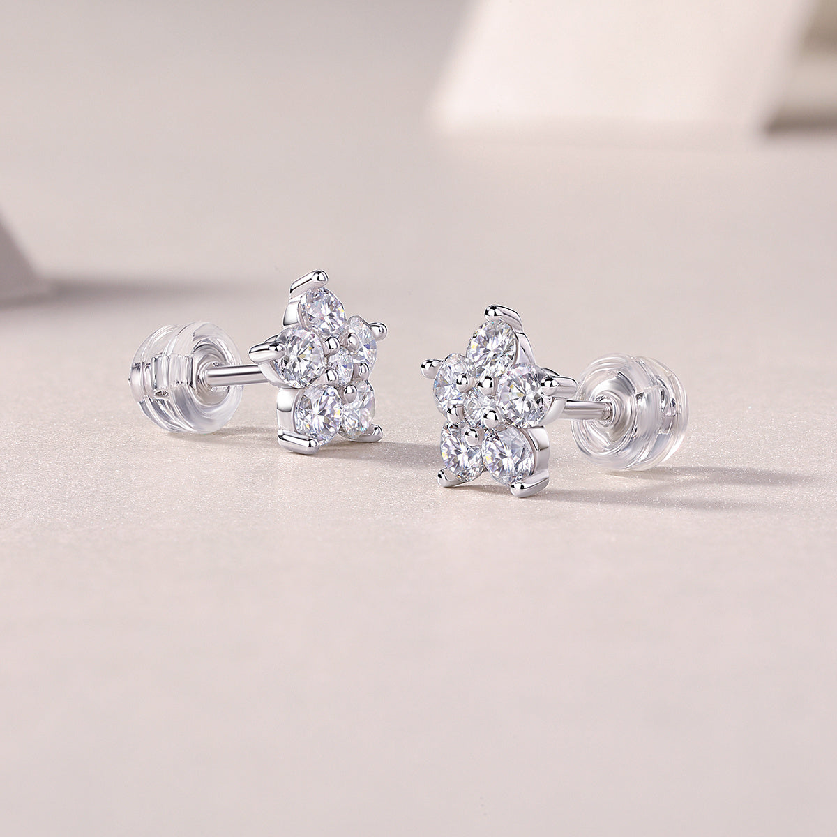 Paris Flower - Fashionable And Luxurious Diamond Jewelry Set With Moissanite S925 Sterling Silver And Platinum-plated Stud Earrings
