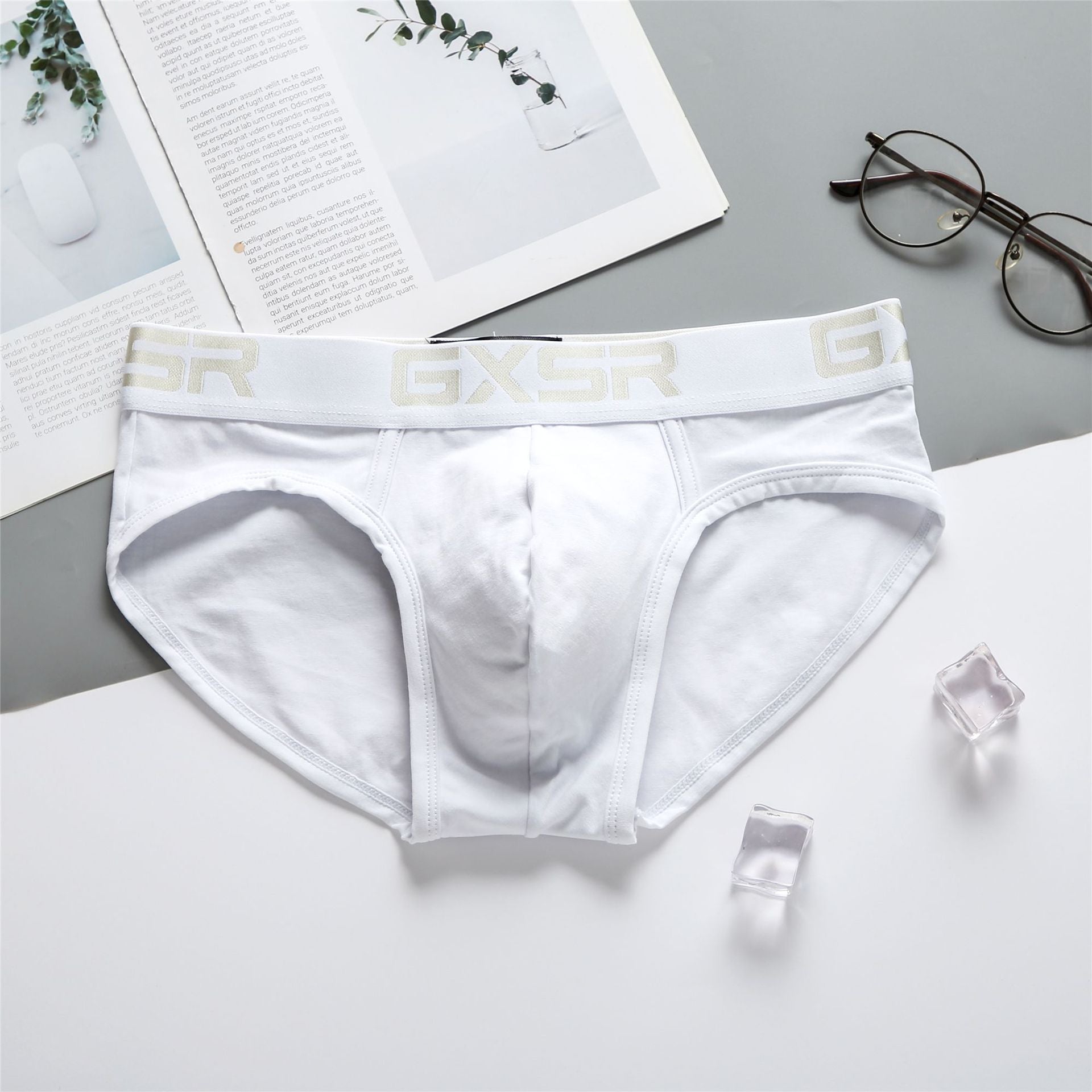 New Men's Purified Cotton Underwear Low Waist Sexy Breathable Comfortable Solid Color