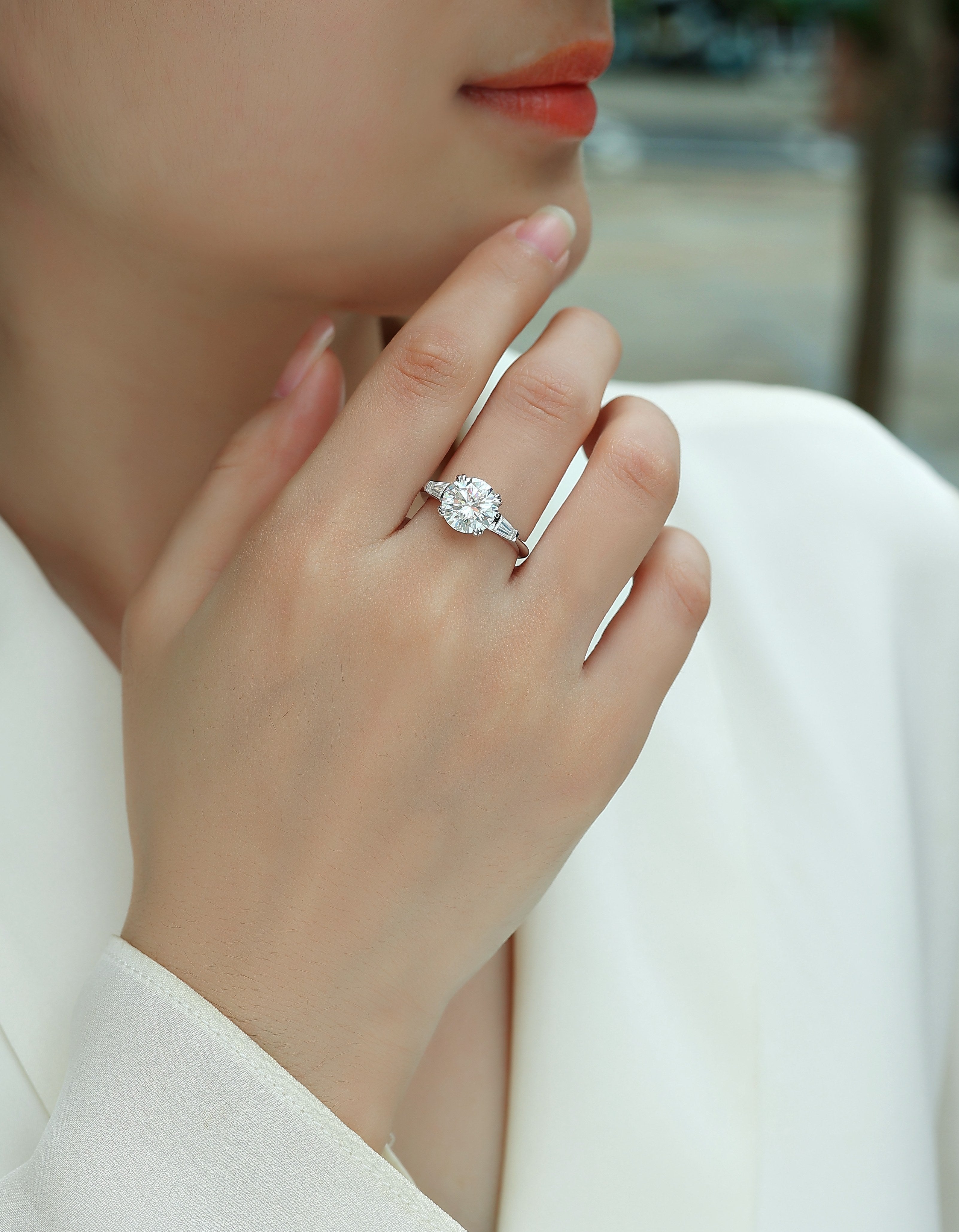 Shining Step By Step - A Fashionable Diamond Jewelry Piece Set With 3-carat Moissanite S925 Sterling Silver And Platinum Diamond Ring.