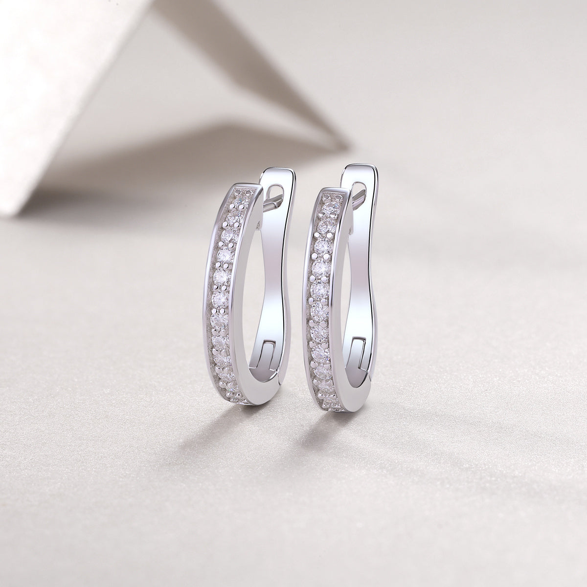 Morning Dew - Fashionable And Luxurious Diamond Jewelry Set With Moissanite S925 Sterling Silver And Platinum-plated Stud Earrings